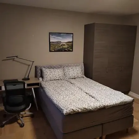 Apartment Super In Center